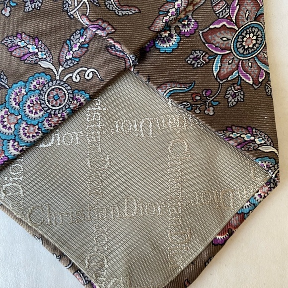 Christian Dior Tie - Picture 7 of 8